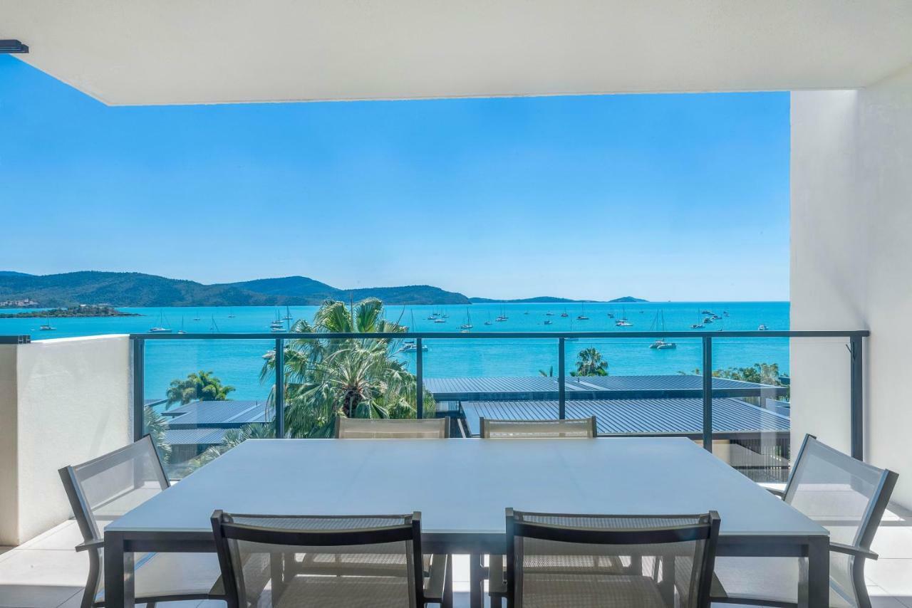 Executive On Whisper Bay - Cannonvale Airlie Beach Extérieur photo