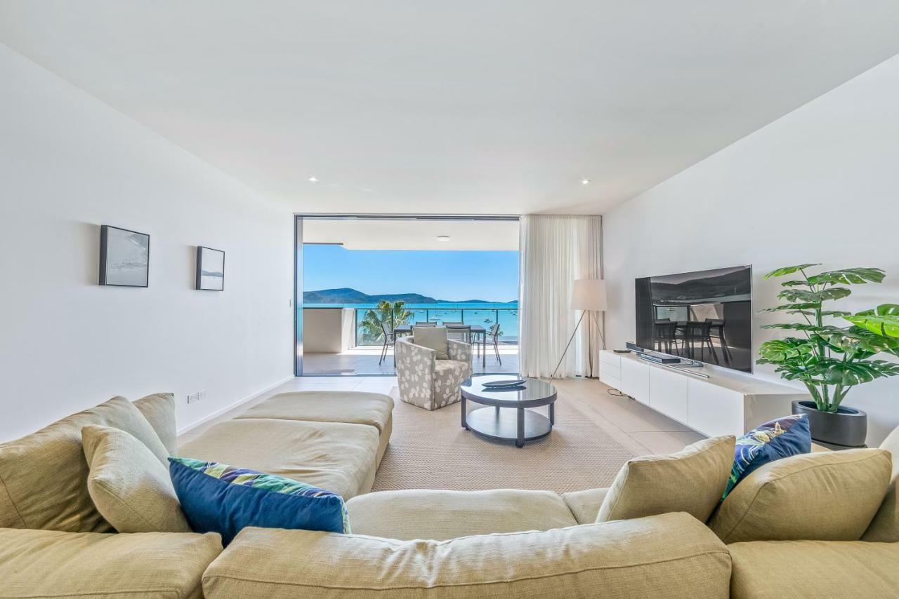 Executive On Whisper Bay - Cannonvale Airlie Beach Extérieur photo