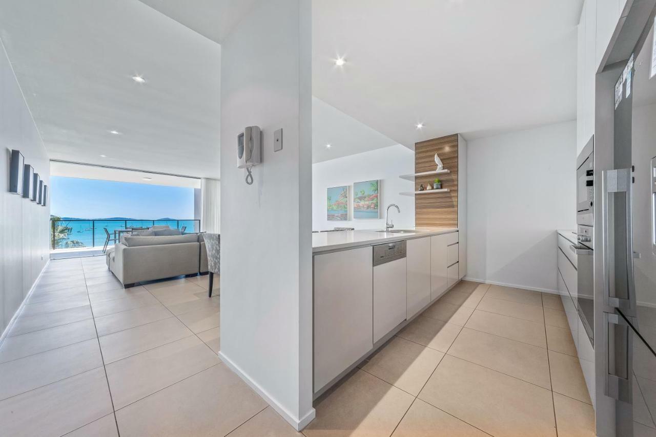 Executive On Whisper Bay - Cannonvale Airlie Beach Extérieur photo